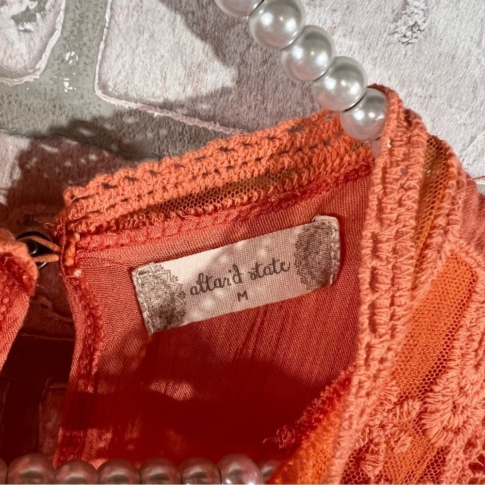 Altar’d State NWT Peach Lace Accent Sleeveless Romper Size M - Picture 12 of 15